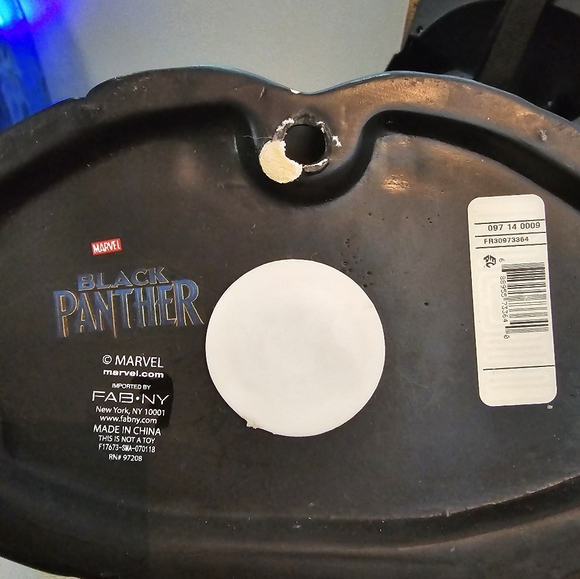 BLACK PANTHER COLLECTABLES! 4 PIECE BUNDLE! - Picture 9 of 10
